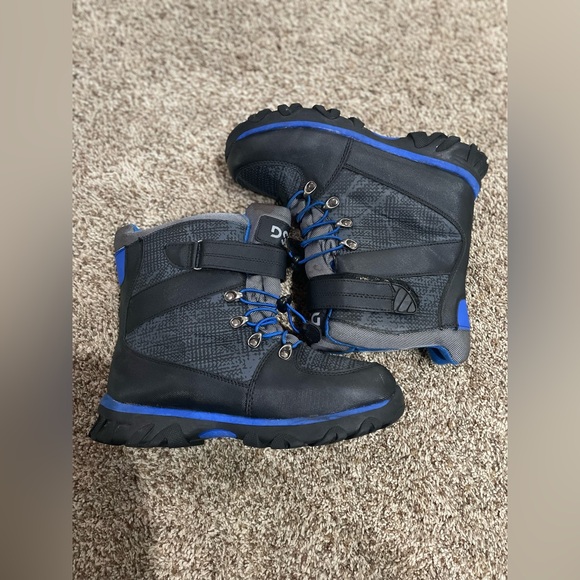 Big Kids Boots - Picture 3 of 6